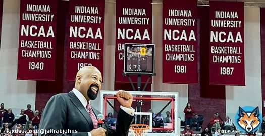 Here are all of the Indiana basketball 2023 Senior Night speeches. #iubb From @kbikoff