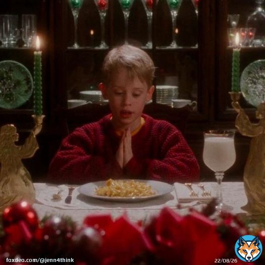 como pode esquecerem de mim serem os melhores filmes de natal do mundo e meu confort movie desde de 2020
