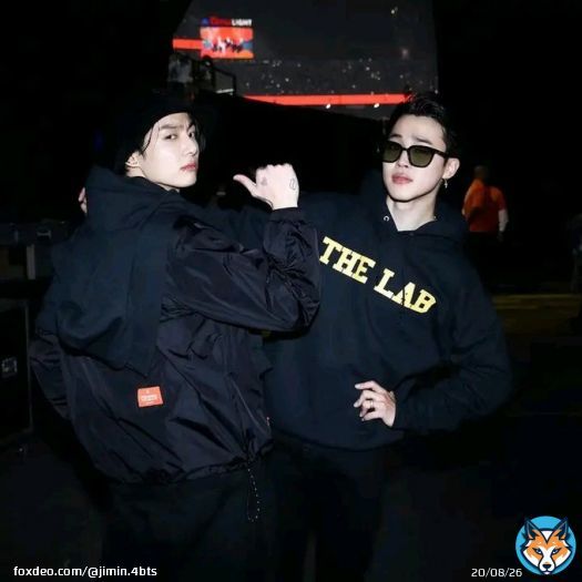 Good morning to you all, God bless you all #BTSArmy  Retweet and Share if you're forever with us #BTSJIMIN