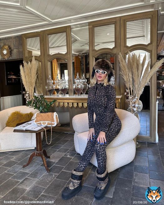 Building memories with my Family \u2764\ufe0f but missing my eldest \ud83d\ude4f\ud83c\udffc\u2764\ufe0f @bailey.creane #megeve @lesoleildormegeve #ski #joellemardinian