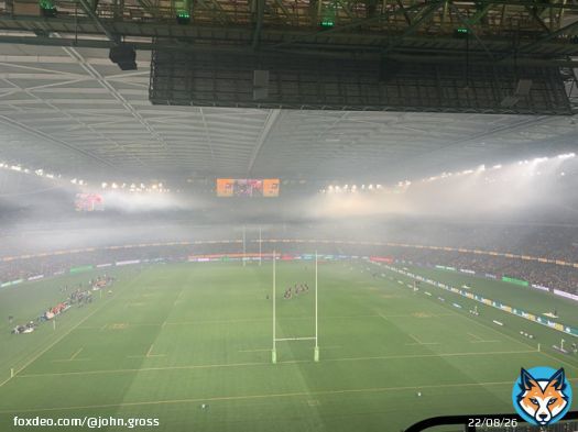 #BledisloeCup - so much firework smoke you can&rsquo;t see the ball ! Good work.