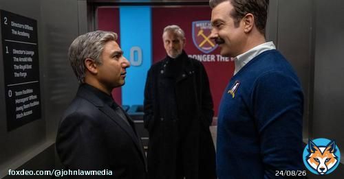 This pic from Season 3 of #TedLasso looks like a tense moment on the bridge of the Enterprise.