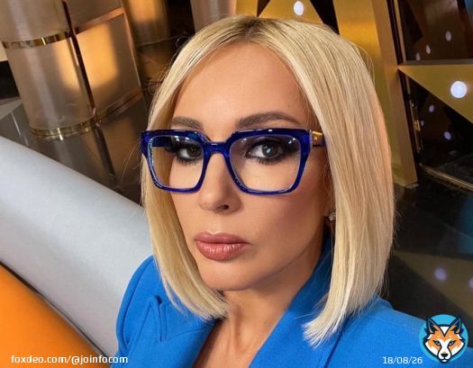 Маша Макарова поздравила папу с 23 февраля: новое видео с дочкой показала Лера Кудрявцева #леракудрявцева #видео #телеведущая #дочь #шоубизнес