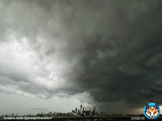 Storm rolling in over Dallas now. Everyone be safe! #dallas #weather #DFWTraffic #StormHour