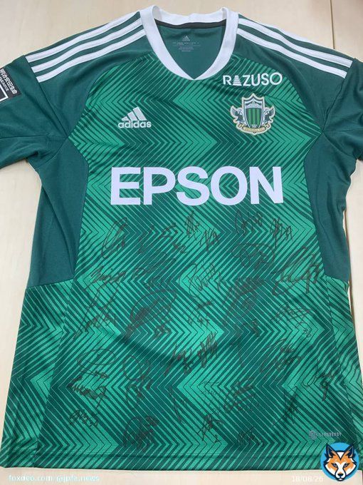 ／ #松本山雅FC 選手会 ＼  #工藤壮人 選手ありがとうオークション   【MF】 #安東輝 #下川陽太 #喜山康平 #パウリーニョ #菊井悠介 #滝裕太 #村越凱光 #國分龍司 #米原秀亮 #稲福卓 #住田将 #濱名真央  【FW】 #鈴木国友 #小松蓮 #榎本樹 #新井直登 #田中想来 #渡邉千真