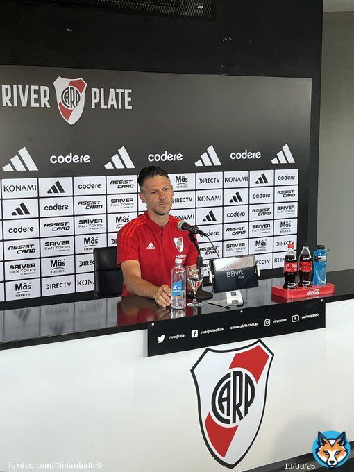 Demichelis: &ldquo;Estoy convencido de que si un equipo nos presiona con tres o cuatro jugadores hay que salir jugando. Es matem&aacute;tica. Si son cinco, seis o m&aacute;s, ser&aacute;n pases largos. Trabajamos probabilidades. No vamos a ser tontoss. Hay plan A, B y C. Y Armani sabe c&oacute;mo decidir&rdquo;.
