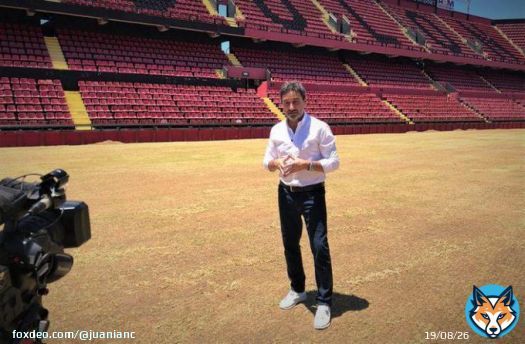 Que me perdone Messi y la tercera Copa del Mundo, pero #ElProgramaDeLavecchia del 2021 es insuperable.