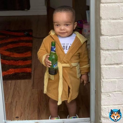 Oo h but I thought Yemi is a master player and he's in control until Khosi said hold my beer   #BBTitans