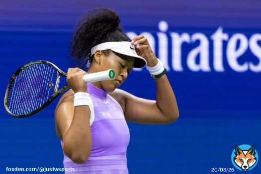 Naomi Osaka, who won in 2018 and 2020, and Emma Raducanu, who won last year, are out of the Grand Slam after straight-set losses.