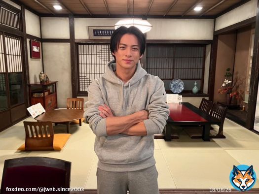 ━━━━━━━━━━━━━ 送信者: Jweb MESSAGE BOX 件名: 今夜、22時スタート！ ━━━━━━━━━━━━━  #平野紫耀(#KingandPrince) TBS系 金曜ドラマ 「クロサギ」  初回放送前に平野からの メッセージとを お見逃しなく！！