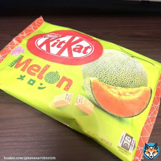休憩タイム(&acute;･&omega;･)っ旦~ キットカットのメロン(&ordm;﹃&ordm;`) この前見つけて即買いしたお菓子です\u266a 初めて食べましたが(ﾟдﾟ)ｳﾏｰ 今日のトレンドを見るとAIコスプレイヤー、コラボ開催中、ゲーチス、アントマン、カーヴィ、南武支線など知らないワードばかりです(^^;あと半日頑張りましょう！