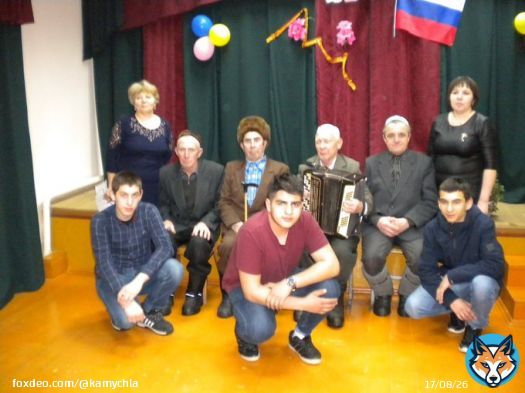 В ОСР села Старое Усманово провели вечер отдыха посвященный празднику Защитника Отечества. Пригласили старейшин села, служивших тогда еще в Советской Армии, а также молодых людей, которые будут призваны на службу в Вооруженные силы Российской Федерации.