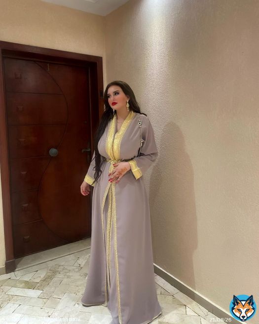\u2728traditional, emm&hellip;why not ?\u2728 ..\u2728by @loueloua_caftan \ud83e\udd0e.#instagood #instagram #photooftheday #like4like #followme #follow4follow #photography #instacool #instalove #smile #happy #travel #food #style #amazing #selfie #fae #fashion #photo #life #fun #casablanca #mohammedia #benimellal #rabat #marrakech #makeuptutorial #pictures#kaftan #tiktok
