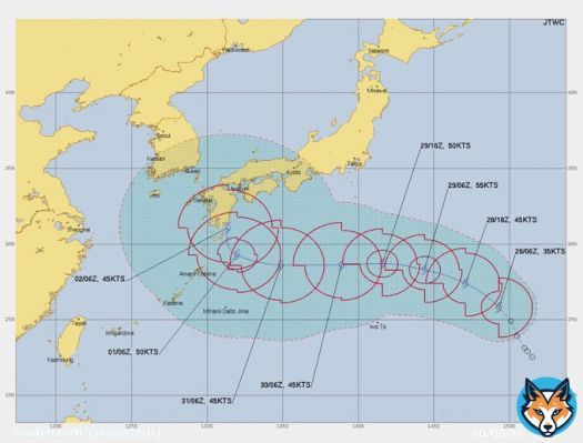 The US Joint Typhoon Warning Center has updated Tropical Storm 12W (Hinnamnor) forecast track. #JTWC#Typhoon#Hinnamnor#台風#台風11号#ヒンナムノー#台風情報 Details