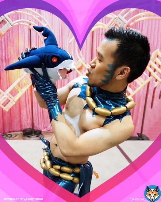 Don’t forget to love and take care of other people, and yourself.  #teamaqua #aqua #admin #matt #archie #pokemon #pokemoncosplay #ポケモン #oras #sapphire #3ds #nintendo #任天堂 #sharpedo #plushie #muscle #wetsuit #rubber #spandex #latex #cosplay #コスプレ #ポケモンコスプレ
