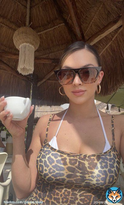 Them: &ldquo;Are you drinking again?&rdquo; Me: &ldquo;No, it&rsquo;s just tea.&rdquo; Them: &ldquo;What kind of tea?&rdquo; Me: &ldquo;&hellip;tea-quila.&rdquo;  #Friday #FridayFeeling #PlayaDelCarmen #Mexico