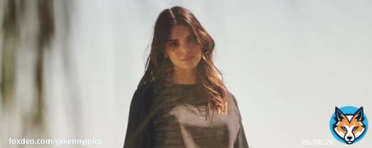 #KendallJenner for own denim