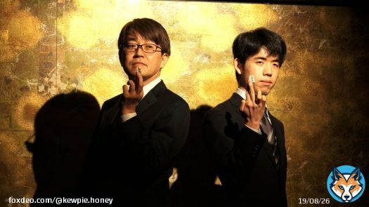 4/15 NHKスペシャル「羽生善治 52歳の格闘 ～藤井聡太との七番勝負～」を放送｜将棋ニュース｜日本将棋連盟   【主な出演棋士】 羽生善治九段 藤井聡太王将（六冠） 谷川浩司十七世名人 森内俊之九段 杉本昌隆八段 中村太地八段