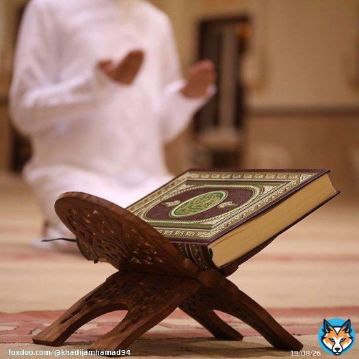 -  &laquo; واعلموا أنه ما من عبدٍ مسلمٍ أكثر الصلاة على النبي محمد ﷺ إلا نوّر الله قلبه، وغفر ذنبه، وشرح صدره، ويسَّرَ أمرَه &raquo;  #يوم_الجمعة #جمعة_مباركة