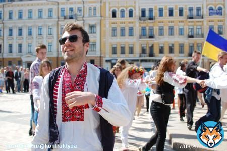 День вишиванки 2022: коли, історія, українські традиції. Вишиванка - це не лише особливий елемент святкового національного одягу, але й важлива частина культури українського народу.   #Украина #вишиванка #Україна