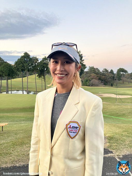 \#金田久美子 プロ、優勝おめでとう/ 樋口久子三菱電機レディース 2022で、金田プロが優勝を果たしました 11年ぶりの劇的V本当にかっこよかったです!金田プロおめでとうございます! これからも金田プロを一緒に応援しましょう #女子ゴルフ #コーセー