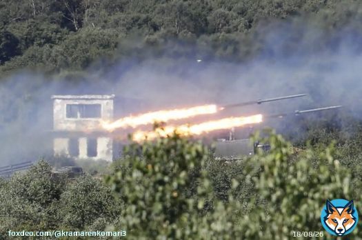 #US intelligence claims that #Russia is reaching out to #NorthKorea to buy millions of artillery shells and missiles, but we're still trying to maintain 'dialogue' with the #Pedoputin, right? @EmmanuelMacron #RussiaIsATerroristState
