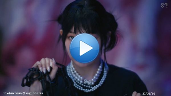 Animated Seulgi vs. the Gingerbread Man  GO RV IT'S YOUR BIRTHDAY #RedVelvetBirthdayParty #레드벨벳의_생일파티에_초대할게 #SEULGI @RVsmtown