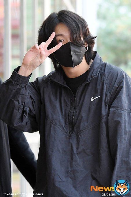 【PHOTO】BTS（防弾少年団） ジョングク「2022 FIFAワールドカップ」の開幕式に参加するためカタールへ（動画あり）   #ジョングク #JUNGKOOK #BTS