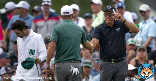 I wanted hear what people were saying about Phil, so I set out with notebook in hand to watch a wild round of golf and heard some cheers, jeers and LIV talk along the way.