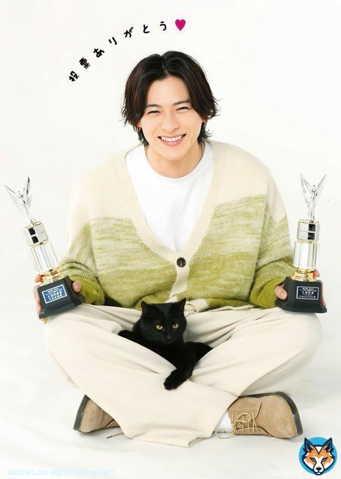 第32回 TV LIFE 年間ドラマ大賞 2022  ドラマ「クロサギ」˗ˏˋ ４冠  ˎˊ˗  \u274f 作品賞　　：ドラマ「クロサギ」 \u274f 主演男優賞：平野紫耀 \u274f 主題歌賞　：ツキヨミ￤King & Prince \u274f 助演女優賞：黒島結菜  紫耀くん.ᐟ.ᐟ改めて&hellip;おめでとう  クロちゃんも&hellip; 助演〝ニャン〟優賞 おめでとう｡.:*\u2661
