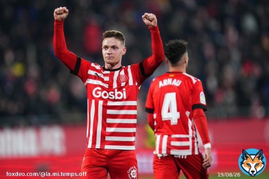Ailier droit : le statut de capitaine peut octroyer la place de titulaire &agrave; Yarmolenko. Mais &agrave; 33 ans, la fatigue commence a se ressentir. Tsygankov s&rsquo;&eacute;clate depuis son arriv&eacute;e &agrave; G&eacute;rone et est une alternative viable. Zubkov en forme avec le Shakhtar, peut d&eacute;panner des deux c&ocirc;t&eacute;s.