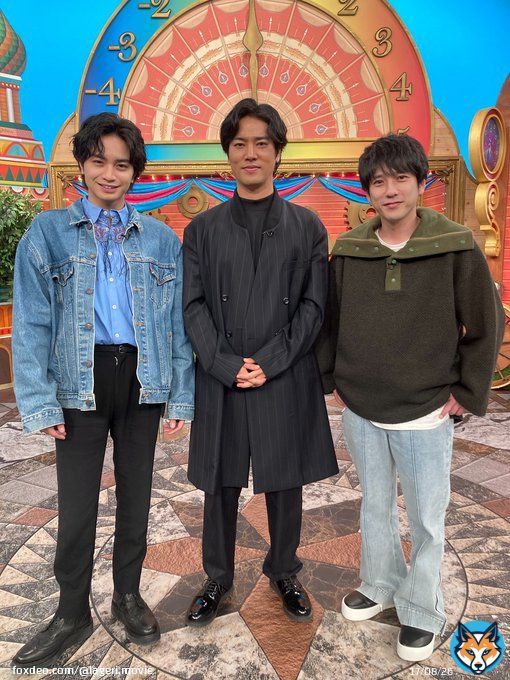 \u2727₊ #ラーゲリメディア情報 ₊\u2727  「ニノさん」 明日12/4(日)10時25分～  #二宮和也 さんが MCを務める番組に&hellip; #中島健人 さん #桐谷健太 さん  が登場します ぜひご覧ください\u2727˖&deg;   #ニノさん @ninosan_ntv #ラーゲリより愛を込めて
