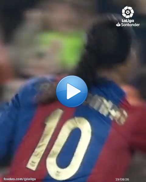 ???????? ????????????????????.  ???????? ????????????????????????.   &iexcl;@10Ronaldinho dominaba ???????????????????? ???????????? ????????????????????????????????!   #TalD&iacute;aComoHoy   #LaLigaSantander #LaLigaHistory