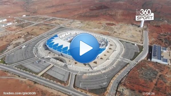 D&eacute;couvrez en images le Grand Stade d&rsquo;Al Hoce&iuml;ma, qui sera inaugur&eacute; ce lundi lors du match opposant les Comores &agrave; Madagascar   Capacit&eacute;: 11 000 spectateurs  Superficie: 20 hectares  Budget: 440 millions de dirham