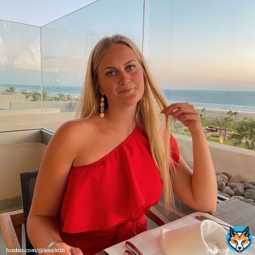 Bon app&eacute;tit \ud83c\udf39 . . . . . . .  #morocco  #taghazout  #sea  #holidays  #sun  #sand  #sunset  #restaurant  #beach  #blue  #red  #dress  #green  #sky  #white  #me  #date  #diner  #blonde  #girl  #sea  #mood  #agadir  #gold