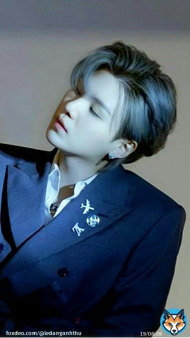 'the sun won't run to you, the moon won't, the star won't, but i shalll.'  #ProtectSuga WE LOVE YOU YOONGI  WE LOVE YOU SUGA
