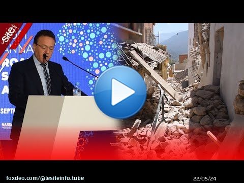 محمد عبد الجليل يتحدث عن فاجعة زلزال الحوز خلال حفل جائزة كوفي عنان بمراكش