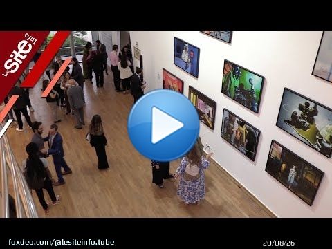 'Loin des clich&eacute;s' : la Fondation Attijariwafa bank valorise l'art photographique