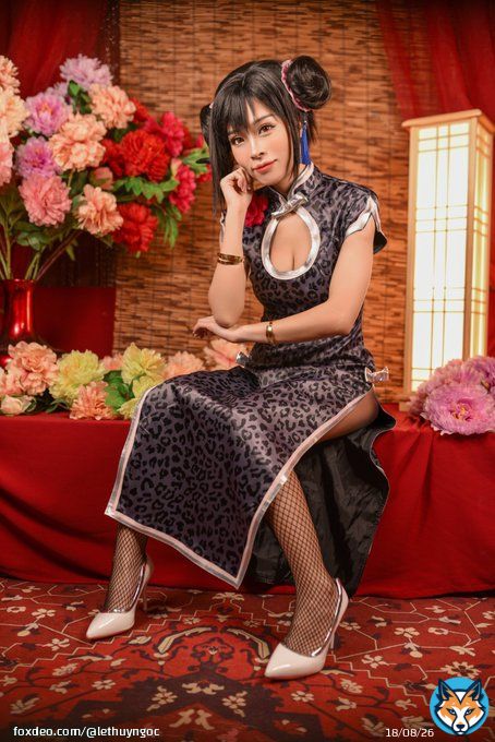 [Cosplay] Final Fantasy VII Remake- Tifa Lockhart Sporty dress   Since it is 中秋節,a cheongsam dress is suitable for the occasion, right?  : 25dpi  #FinalFantasyVII #FFVIIRemake #FF7R  #finalfantasy #FFVII25th   #ティファ #TifaLockhart #Tifa  #cosplay