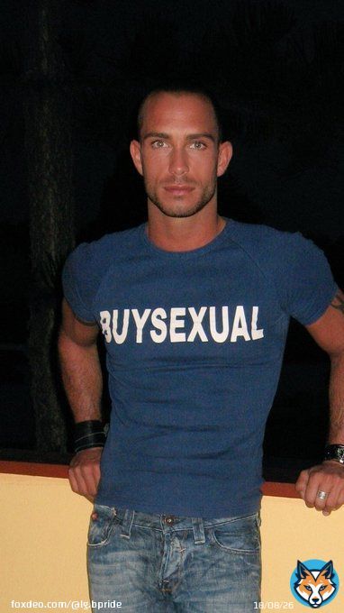 Got send this by my ex, don't know why... Me, 15 years ago somewhere in Spain. (I know the eyes look a little 'intense' but I had 5 hours of sleep that whole week ) #ThrowbackThursday