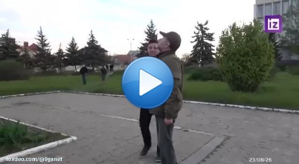 Викрадений росіянами колишній очільник Херсона Володимир Миколаєнко відмовився казати на камеру російському каналу 'Известия', що український воєнний діяч Роман Шухевич воював за нацистську Німеччину.