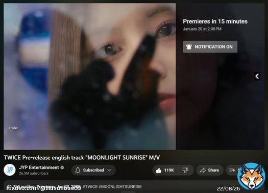 PLEASE BE AT THE PREMIERE NOW!!!!!!  MOONLIGHT SUNRISE OUT NOW #핫하고달달해_트와이스의_문라썬라 #TWICE_OurMoonlightandSunrise #MOONLIGHTSUNRISE  @JYPETWICE
