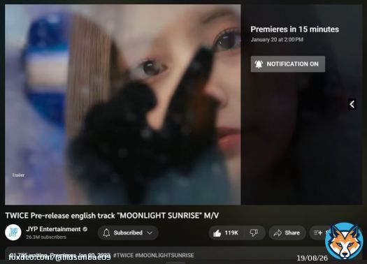 PLEASE BE AT THE PREMIERE NOW!!!!!!  MOONLIGHT SUNRISE OUT NOW #핫하고달달해_트와이스의_문라썬라 #TWICE_OurMoonlightandSunrise #MOONLIGHTSUNRISE  @JYPETWICE