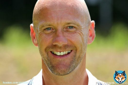 Pl&ouml;tzlich war Frank Steinmetz weg ... Kuriose Szene beim Magdeburg-Spiel mit dem Lilien-Co-Trainer ...  #sv98 #d98fcm #Wo_ist_Steinmetz #lilienblog