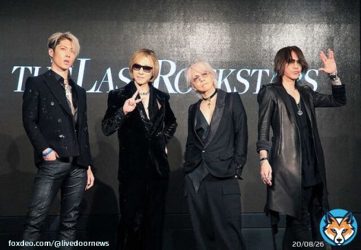 【アベンジャーズ】YOSHIKI、HYDE、SUGIZO、MIYAVIが新バンド「THE LAST ROCKSTARS」結成   4人を代表してYOSHIKIが新バンド結成を発表。「アベンジャーズみたいな感じだと思っていただければ」と呼びかけ。新曲のリリースとツアー日程も明かした。