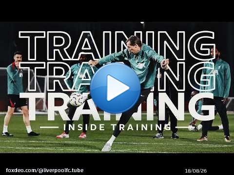 Inside Training: Peter Crouch leads the Liverpool FC Legends in Chelsea practice
