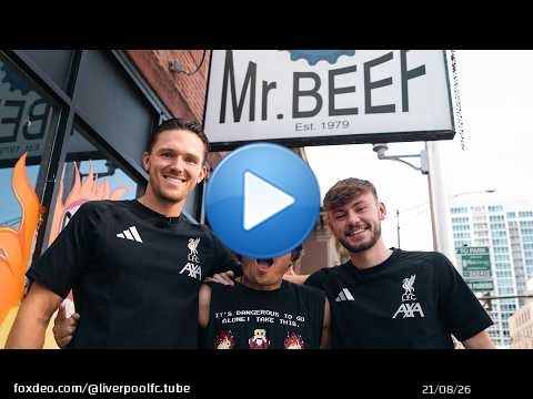La visite de Chicago par Conor Bradley et Freddie Woodman ! Mr. Beef, Michael Jordan et Batman