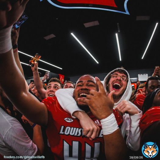 PARTY IN THE LOCKER ROOM WITH @jackharlow!!!!!  #GoCards