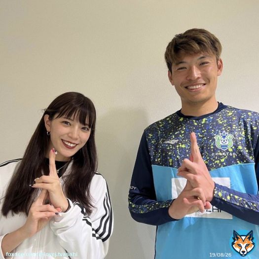 明後日4日(土)ひる11時15分(関東) #ラブJリーグ  &nbsp; SNSで募集した次のW杯で活躍しそうなJリーガー &nbsp; 今回直撃したスター候補は&hellip; #湘南ベルマーレ #町野修斗 選手 #霜降り明星 #せいや からの無茶振りに &nbsp; #ガンバ大阪 #半田陸 選手 #谷晃生 選手が素顔を暴露 &nbsp; #EXIT #りんたろー #三谷紬