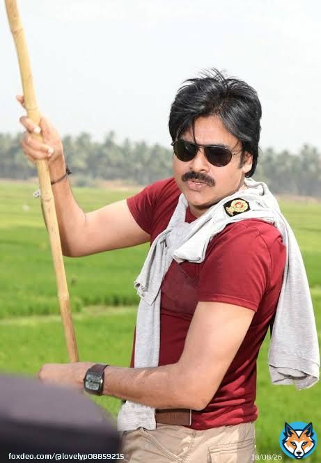 Is It True ..... @harish2you  @PawanKalyan ll @MalavikaM_   Time theskunte theskunavu kani manchi pair set chesavu   #UstaadBhagatSingh #UBS @DVVMovies